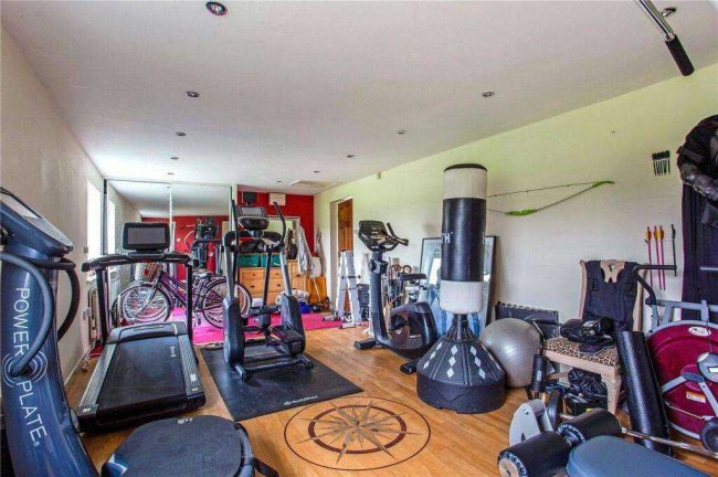 Bigstone Cottage, Middlewich Road, Cranage, Cheshire, CW4 8HG 6