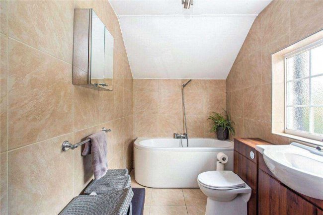 Bigstone Cottage, Middlewich Road, Cranage, Cheshire, CW4 8HG 6