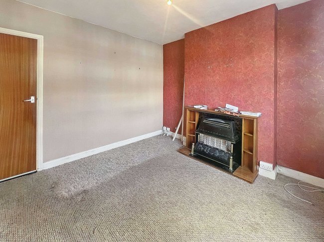 3 Thorpe Close, Nottingham, NG9 8FB 9