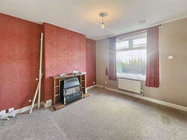 3 Thorpe Close, Nottingham, NG9 8FB 9