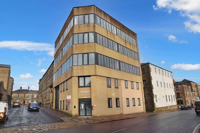 11 Courier House, King Cross Street, Halifax, West Yorkshire, HX1 2DG 9