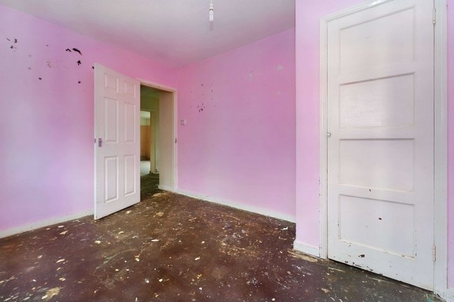 44 Sefton Close, Stoke Poges, Slough, SL2 4LJ 8