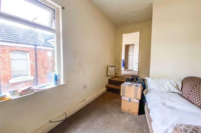 28 Regent Road, Blackpool, Lancashire, FY1 4LY 8