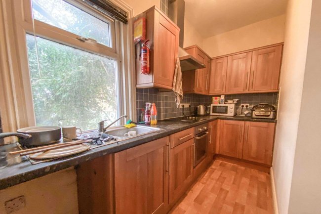 28 Regent Road, Blackpool, Lancashire, FY1 4LY 8