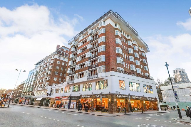 Flat 31 Princes Court, 88 Brompton Road, Knightsbridge, London, SW3 1ES 6