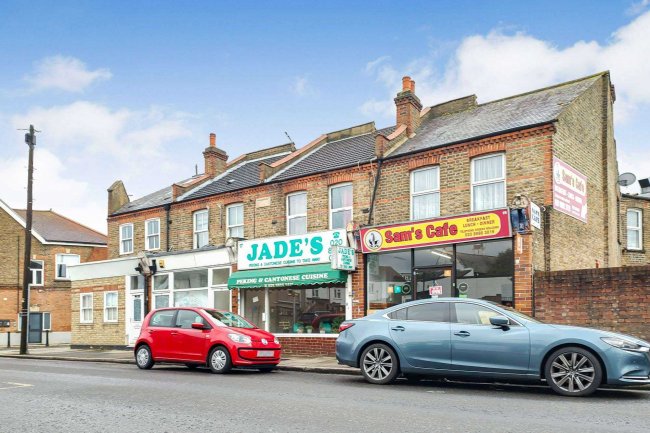 15 / 15a / 17 and 19 Nelson Road, Twickenham TW2 7AR 9