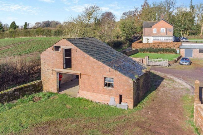 Hayward Barn, Goldstone, Hinstock, Market Drayton, Shropshire, TF9 2NA 4