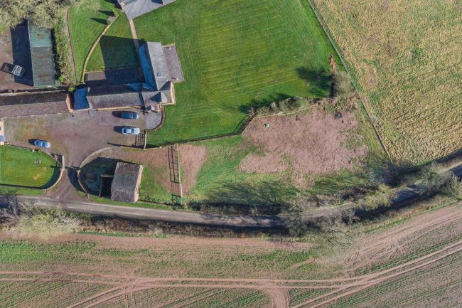 Hayward Barn, Goldstone, Hinstock, Market Drayton, Shropshire, TF9 2NA 4