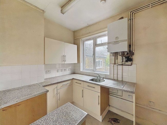 23A & 23B Victoria Road, Edmonton, London N18 2UF 10