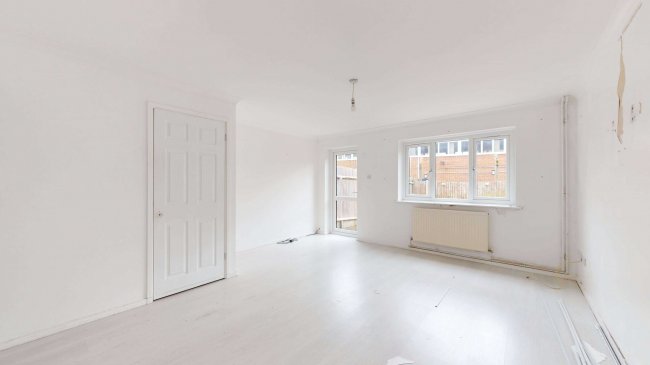 76 Sheridan Road, Richmond, Surrey, TW10 7NH 3