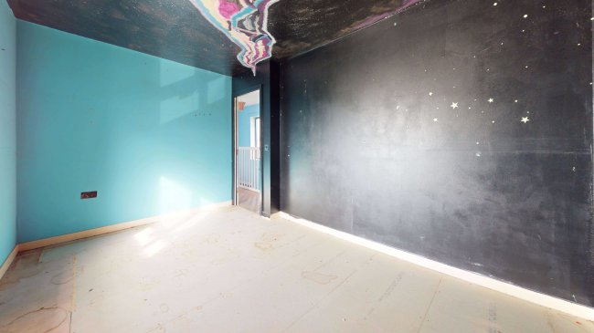 1 Rushy Meadow Lane, Carshalton, Surrey, SM5 2AS 10