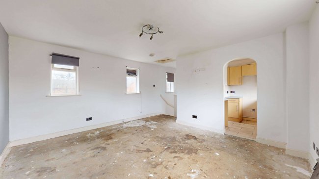 67 Springfield Place, Kingston, KT3 3LP 7