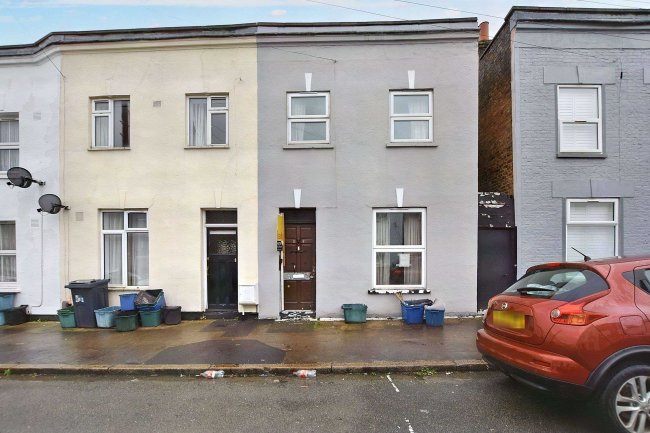 28 Sidney Road, South Norwood, London, SE25 5NB 8