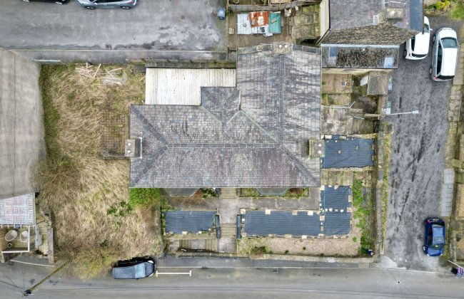 Ing Head House, Damems Road, Keighley, BD21 5EU 8