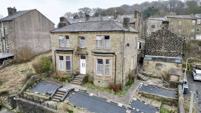Ing Head House, Damems Road, Keighley, BD21 5EU 8