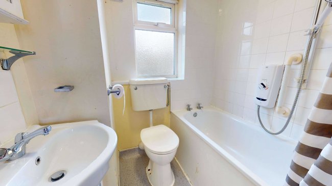 12 Lincoln Close, Woodside Green, South Norwood, London, SE25 5ET 6