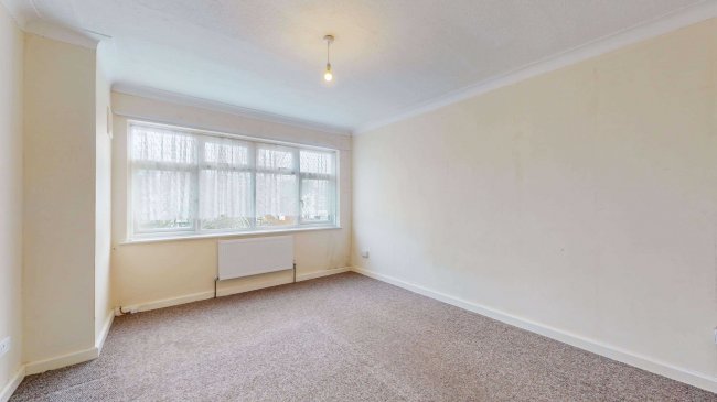 12 Lincoln Close, Woodside Green, South Norwood, London, SE25 5ET 6