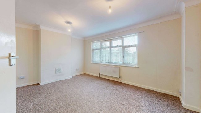 12 Lincoln Close, Woodside Green, South Norwood, London, SE25 5ET 6