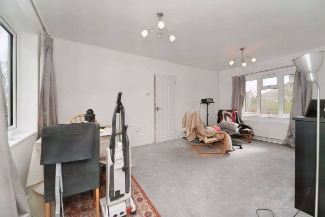 9 Orchard Way, Chipping Norton, Oxfordshire, OX7 7EZ 6