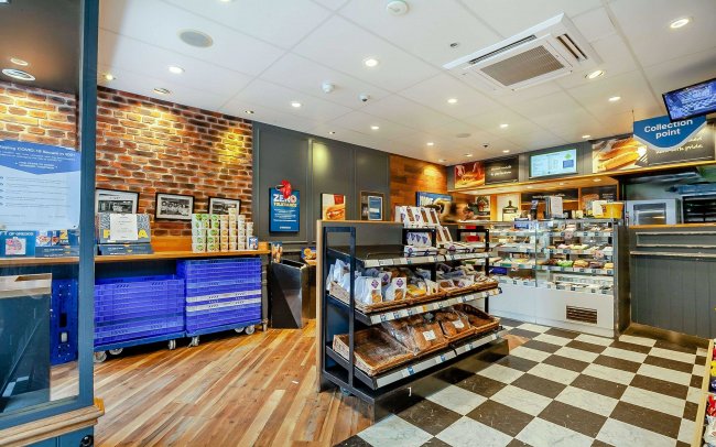 72 High Street, Sutton, Greater London SM1 1EZ 9