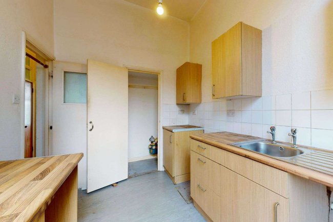 Flat B, 1 Newton Road, London, W2 5JP 1