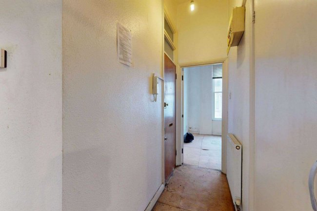 Flat B, 1 Newton Road, London, W2 5JP 1