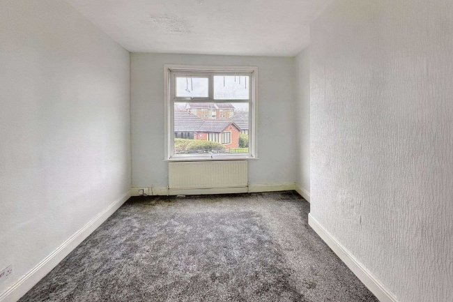 562 John Williamson Street, South Shields, NE33 5LW 4