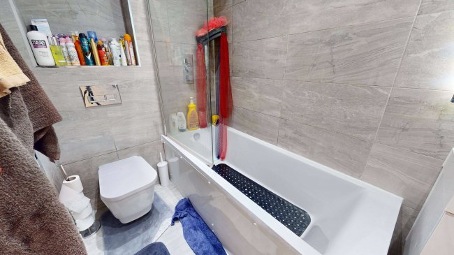 Flat 26, Vista House, Lincoln Road, Dorking, Surrey, RH4 1GP 4