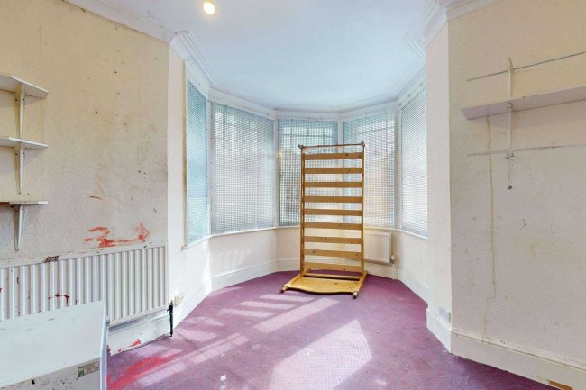 14 Weston Park, Crouch End, London, N8 9TJ 9