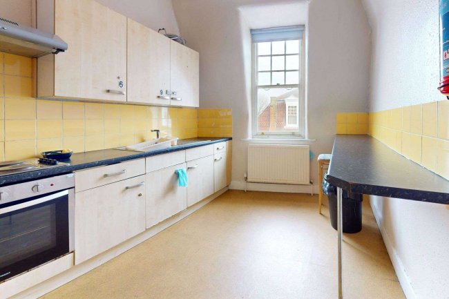 14 Weston Park, Crouch End, London, N8 9TJ 9