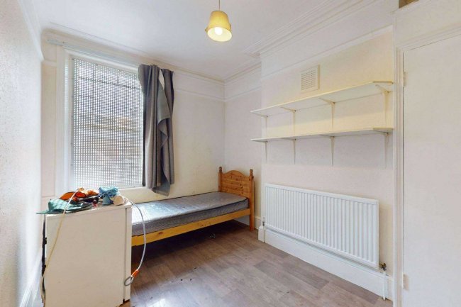 14 Weston Park, Crouch End, London, N8 9TJ 9