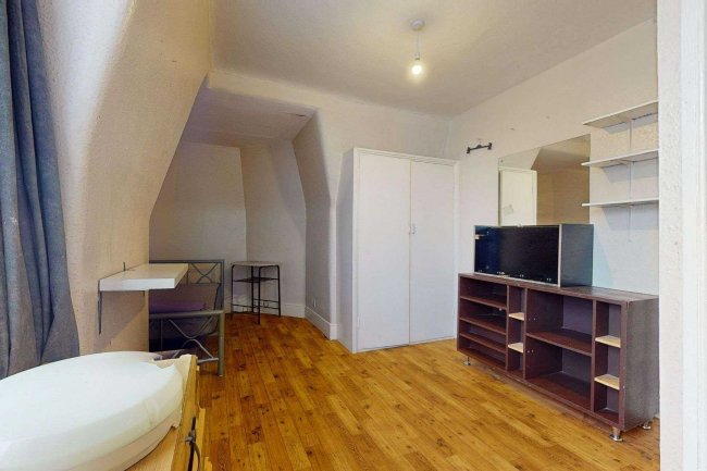 14 Weston Park, Crouch End, London, N8 9TJ 9