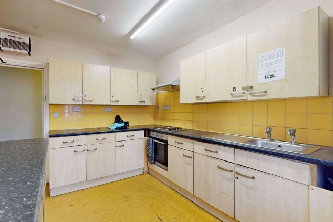 14 Weston Park, Crouch End, London, N8 9TJ 9