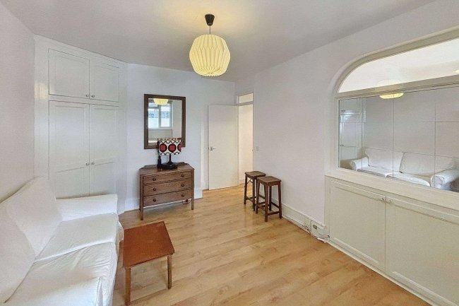 13 Angel House 20-32, Pentonville Road, Islington, London, N1 9HJ 4