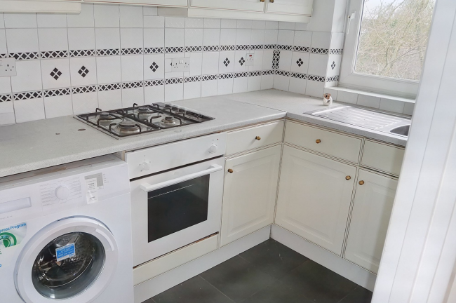 29 Eskmont Ridge, Upper Norwood, London, SE19 3PZ 9