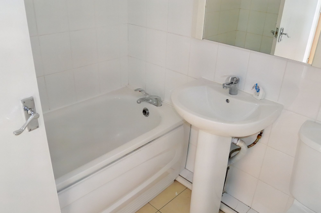 29 Eskmont Ridge, Upper Norwood, London, SE19 3PZ 9