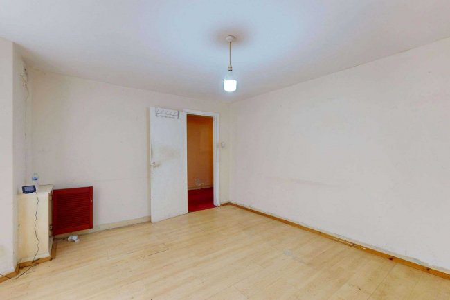 Basement Flat, 14 Wallwood Road, Wanstead, London, E11 1DF 8