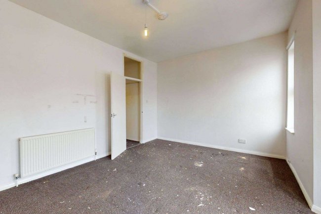 First Floor Flat, 58 Essex Road, Manor Park, London, E12 6RE 9