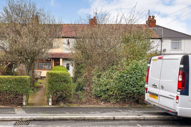 182 Midgeland Road, Blackpool FY4 5HH 3