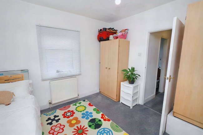 58a Godwin Road, Forest Gate, London, E7 0LG 7