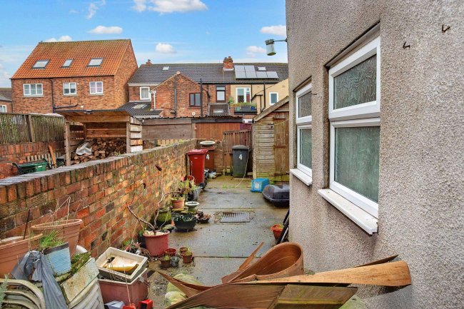 4 Trent View, Burringham, Scunthorpe DN17 3LZ 6