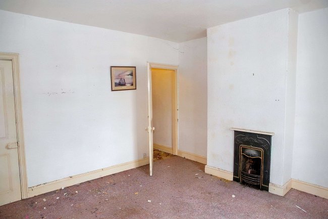 4 Trent View, Burringham, Scunthorpe DN17 3LZ 6