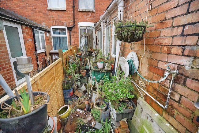 56 Merchant Street, Bulwell, Nottingham NG6 8GU 2