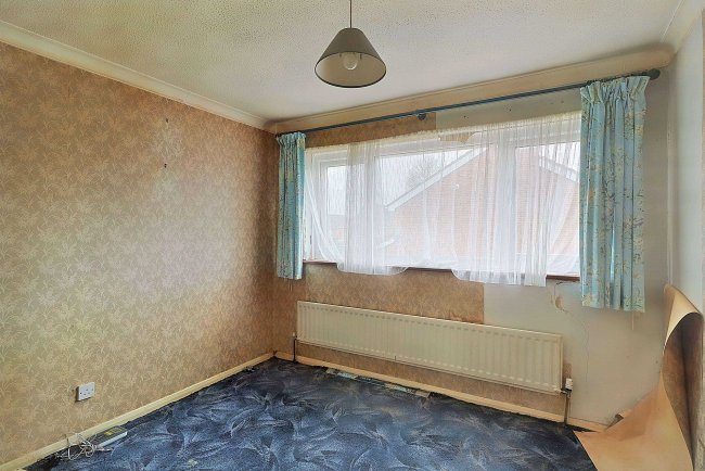 9 Oakley Close, Holbury, Southampton, SO45 2PJ 10