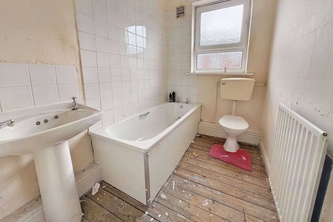 30 Eleventh Street, Peterlee, SR8 4QQ 10