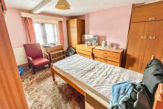 41 Curzon Street, Calne, SN11 0DE 9