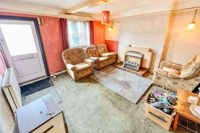 41 Curzon Street, Calne, SN11 0DE 9