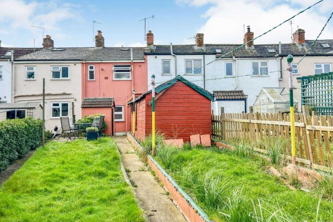 41 Curzon Street, Calne, SN11 0DE 9