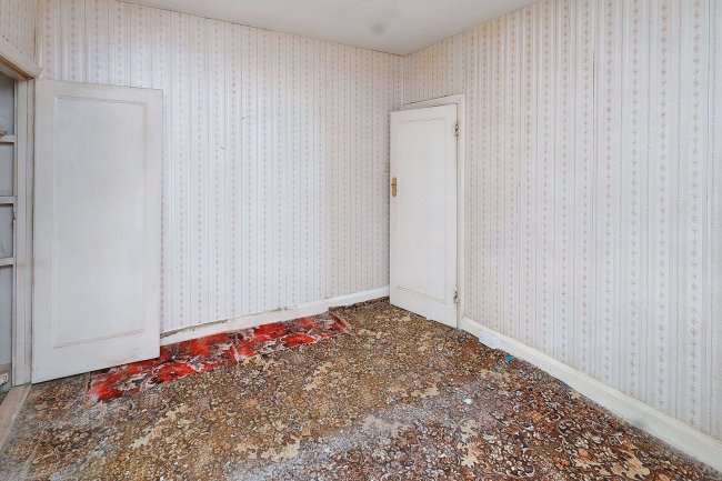 18A Highcroft Avenue, Wembley, HA0 1TG 9