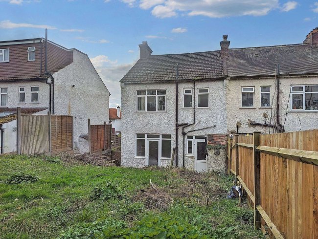 14 Ross Road, South Norwood, London, SE25 6SE 10